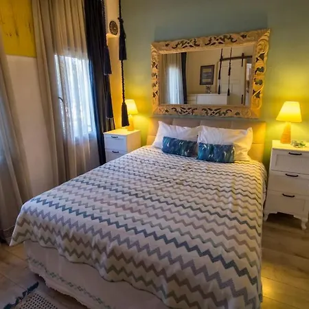 One Br Vacation W/garden In Apartment *